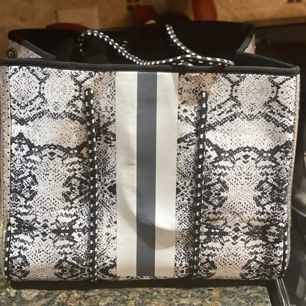 Snake Print Neoprene Tote NWT - Picture 5 of 7